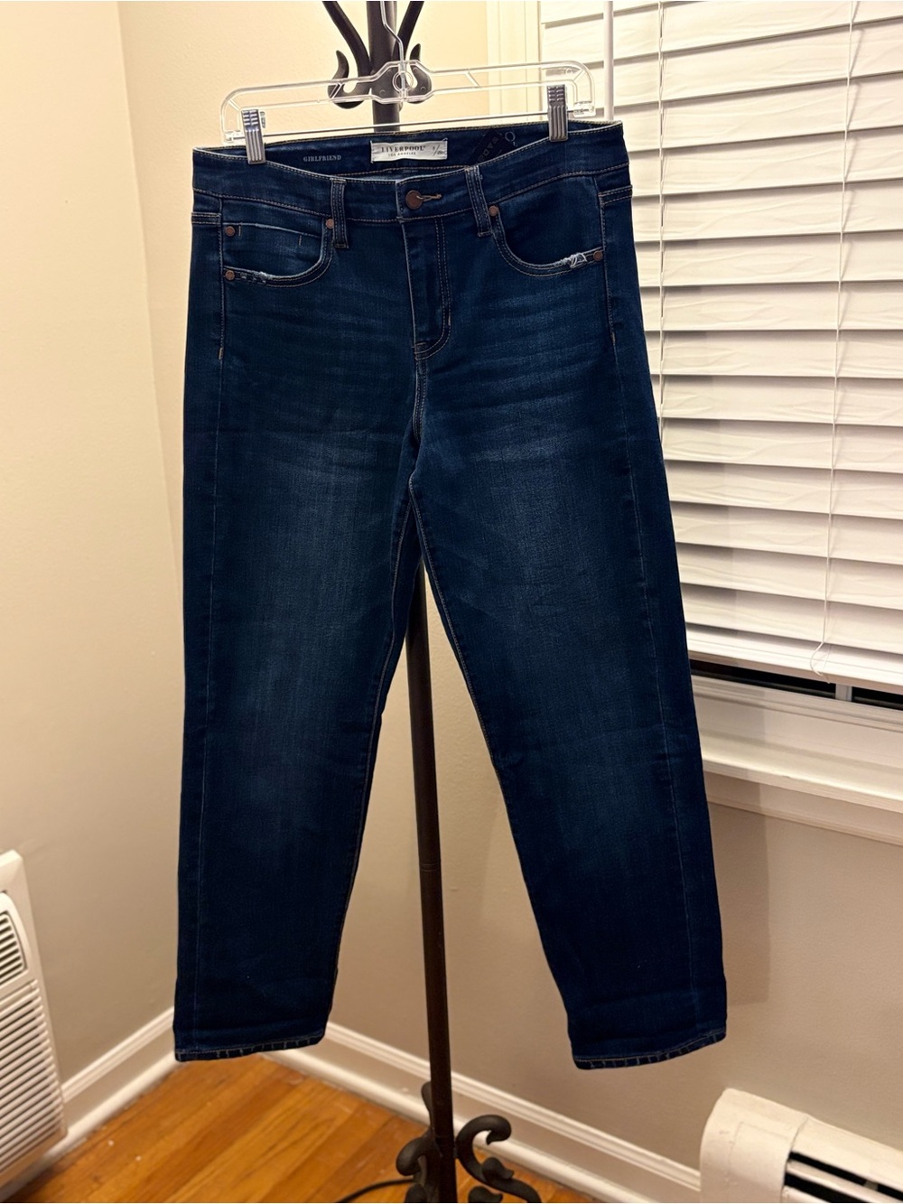 Liverpool Jeans Company Women’s Girlfriend Blue Jeans — Size 8/29 (EUC)